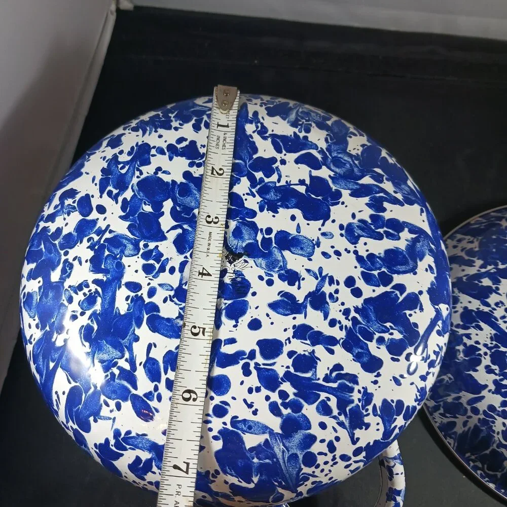 Golden Rabbit Vintage Blue White Enamelware 2.5 Quart Cobalt Swirl Dutch Oven